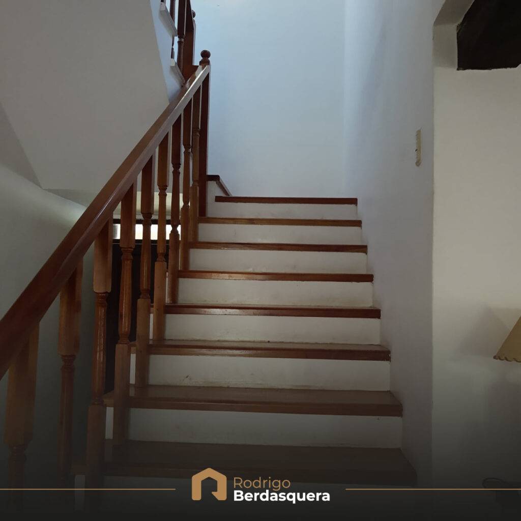🏠 Hermosa Casa en VENTA (Villa Nueva, Cba) 📉 RETASADA!